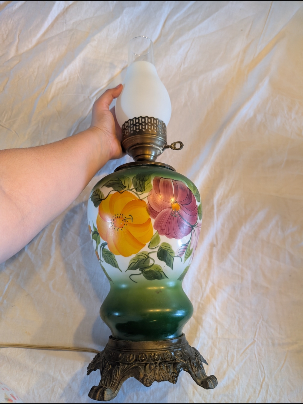 Vintage Green and White Floral Hand-Painted Table Lamp With Brass Base